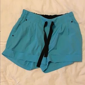 Lulu lemon paperbag shorts